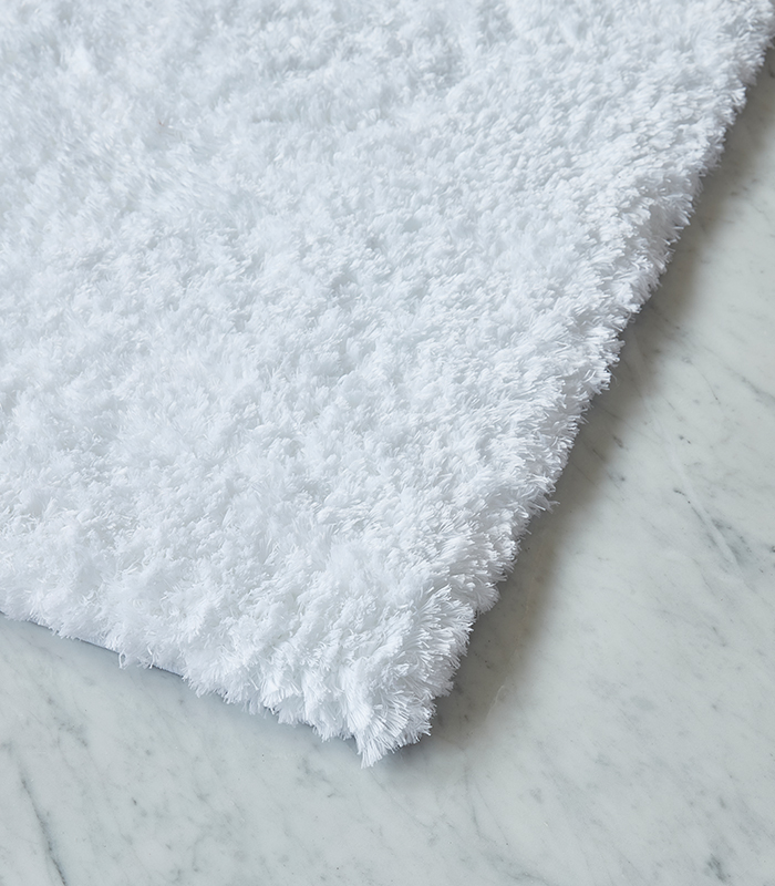 שטיחון אמבט שאגי - הרמוני לבן