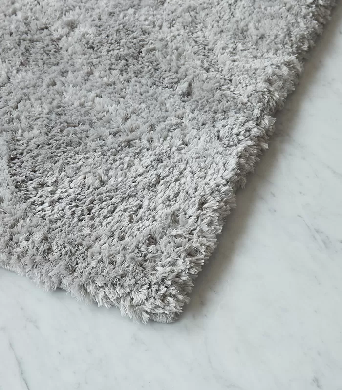 שטיחון אמבטיה הרמוני אפור בהיר
